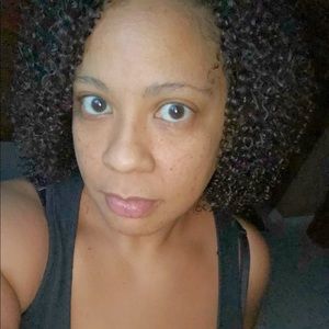 Meet your Posher, Bobbi jo